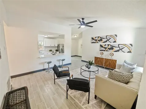 3054 N Windchime Circle Apopka FL 32703