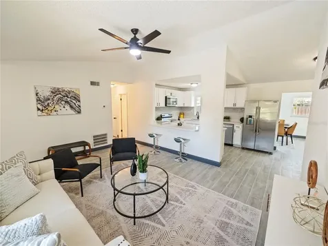 3054 N Windchime Circle Apopka FL 32703