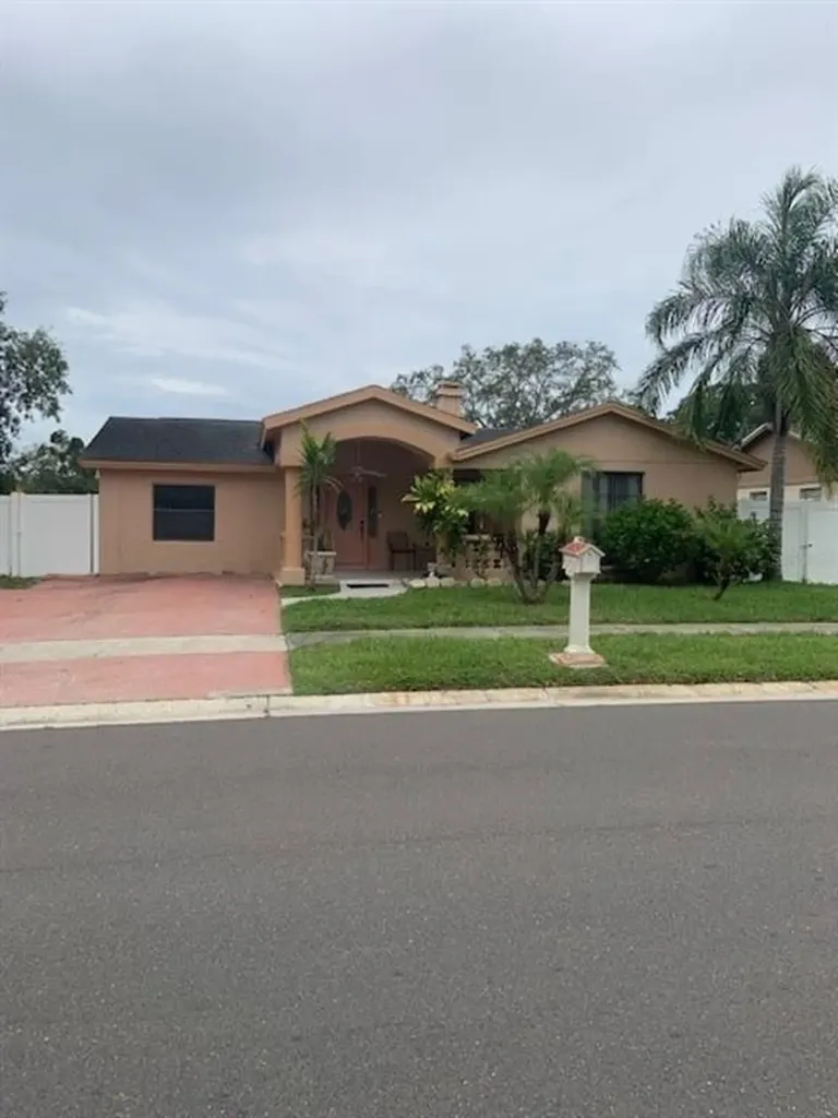8002 Timberlane Drive Tampa FL 33615