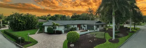 499 Partridge Circle Sarasota FL 34236