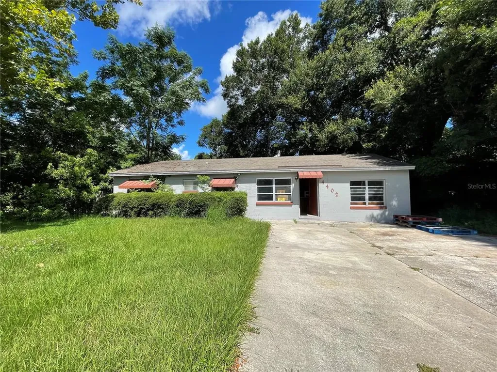 4402 Meadowbrook Avenue Orlando FL 32808