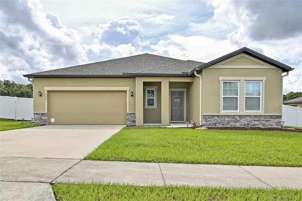 16521 Cherry Landing Drive Groveland FL 34736