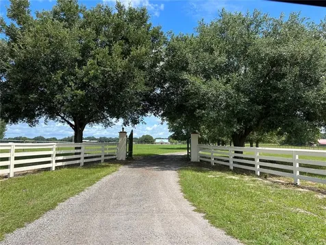 27608 NW 46th Avenue Newberry FL 32669