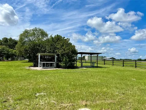 27608 NW 46th Avenue Newberry FL 32669