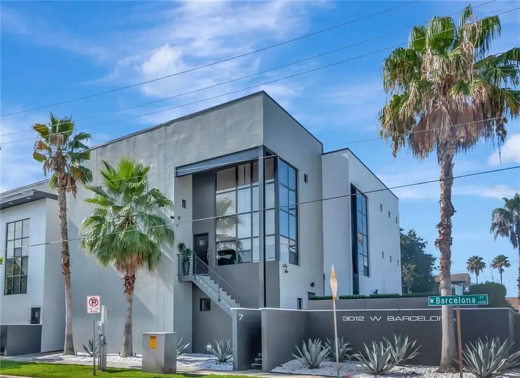 3012 W Barcelona Street Tampa FL 33629