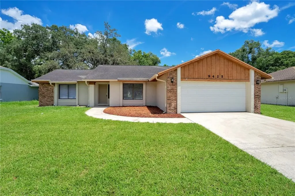 9425 Cannon Drive Orlando FL 32817