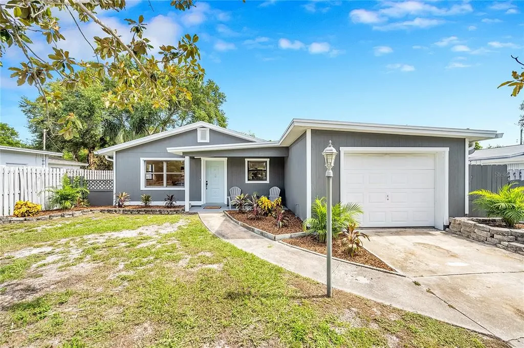 7490 40th Terrace N St Petersburg FL 33709