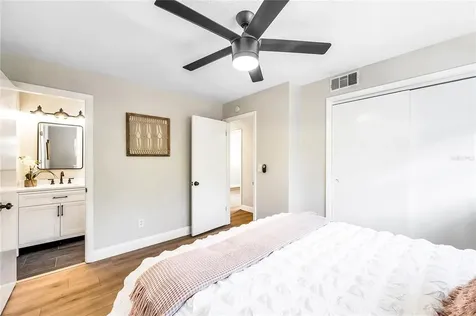 7490 40th Terrace N St Petersburg FL 33709
