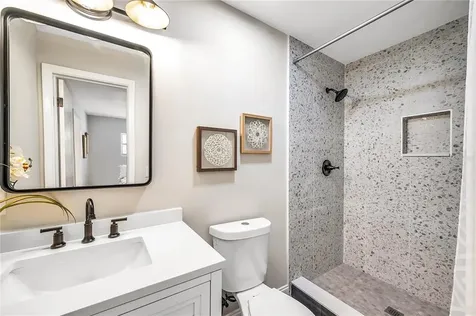 7490 40th Terrace N St Petersburg FL 33709