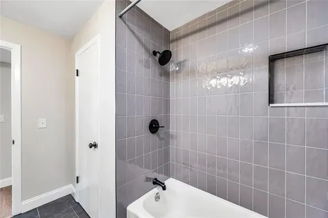 7490 40th Terrace N St Petersburg FL 33709