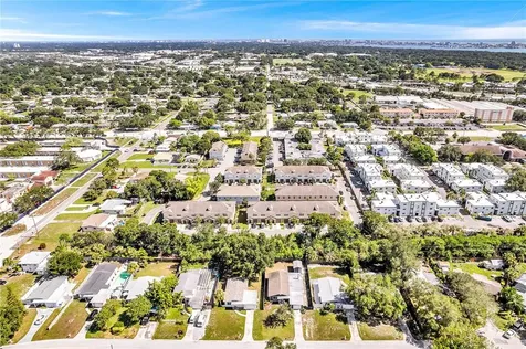 7490 40th Terrace N St Petersburg FL 33709