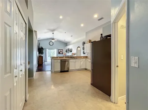 176 Dakota Avenue Groveland FL 34736