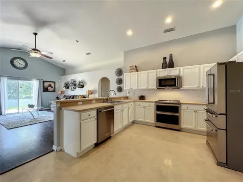 176 Dakota Avenue Groveland FL 34736