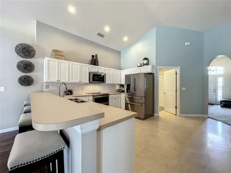 176 Dakota Avenue Groveland FL 34736