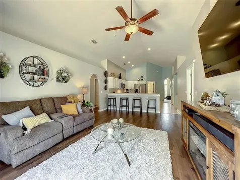 176 Dakota Avenue Groveland FL 34736