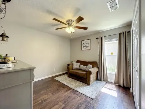 176 Dakota Avenue Groveland FL 34736
