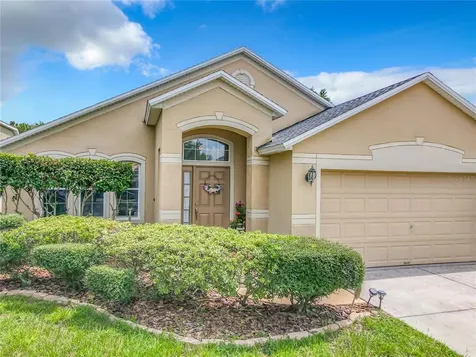 176 Dakota Avenue Groveland FL 34736
