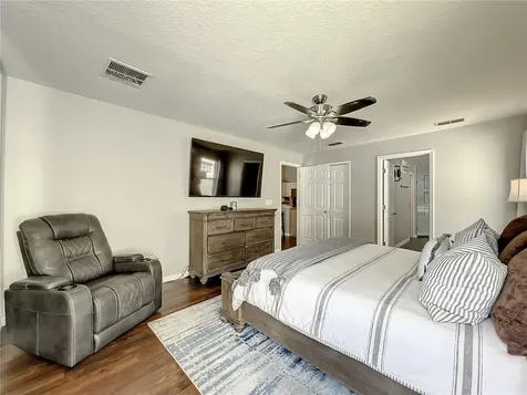 176 Dakota Avenue Groveland FL 34736