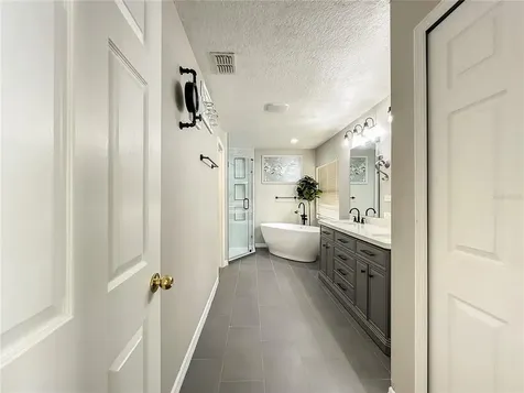 176 Dakota Avenue Groveland FL 34736