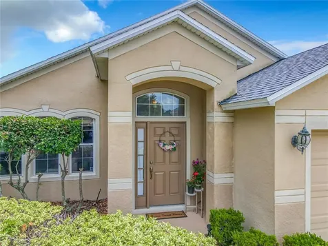 176 Dakota Avenue Groveland FL 34736