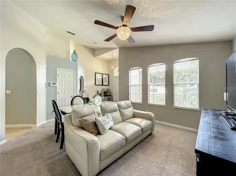 176 Dakota Avenue Groveland FL 34736
