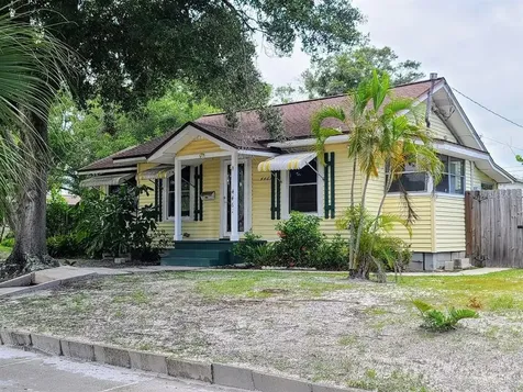 4461 3rd Avenue N St Petersburg FL 33713