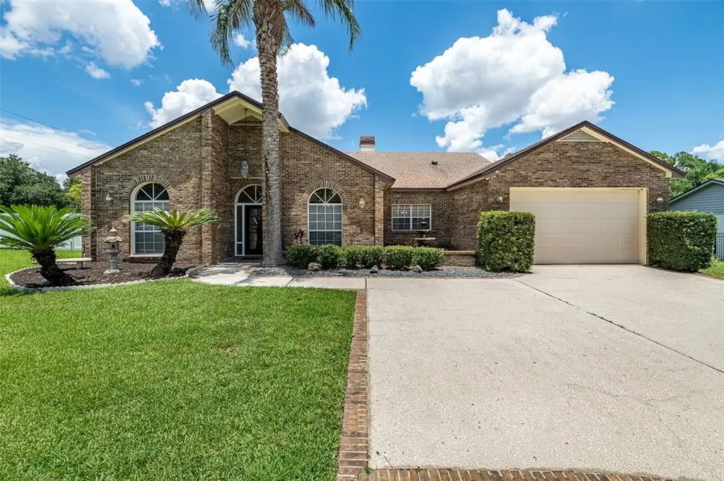 8657 Vista Harbor Court Orlando FL 32836