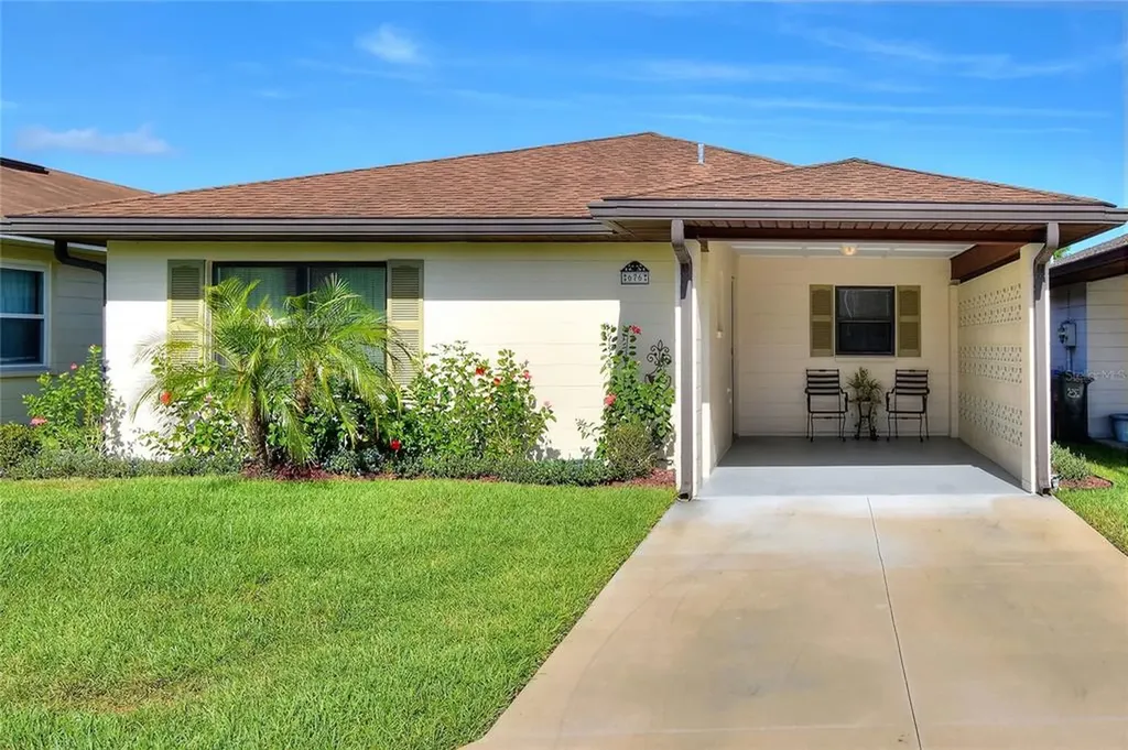 676 Lake Carolyn Circle Lakeland FL 33813