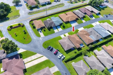 676 Lake Carolyn Circle Lakeland FL 33813