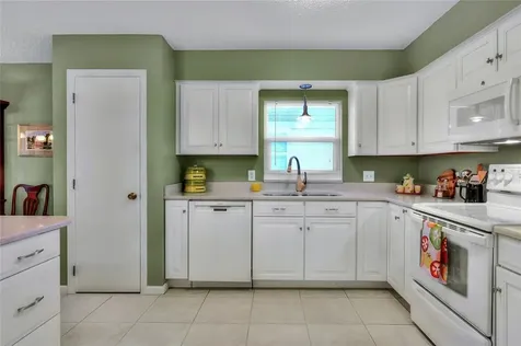676 Lake Carolyn Circle Lakeland FL 33813