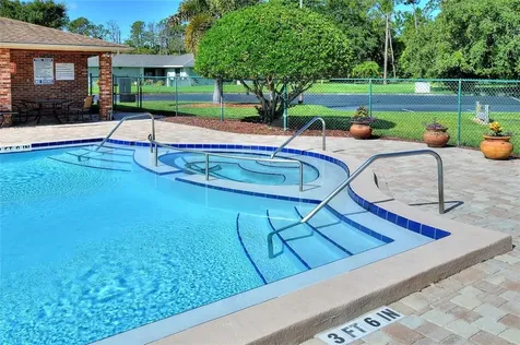 676 Lake Carolyn Circle Lakeland FL 33813