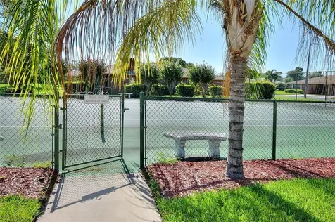 676 Lake Carolyn Circle Lakeland FL 33813