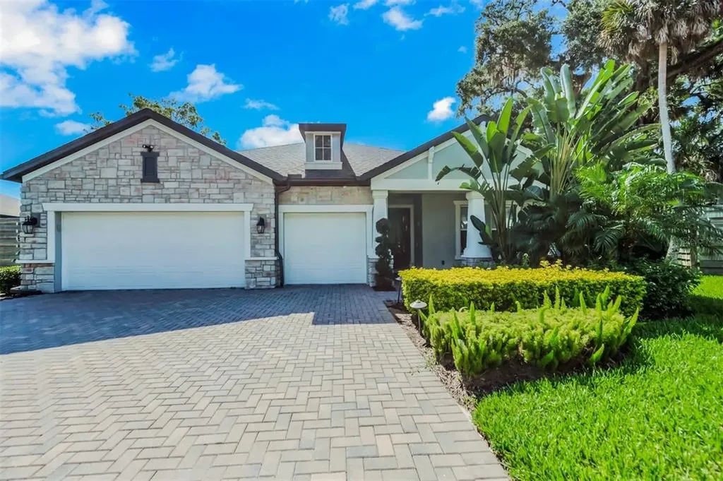 1756 Sugarberry Trail Sarasota FL 34240