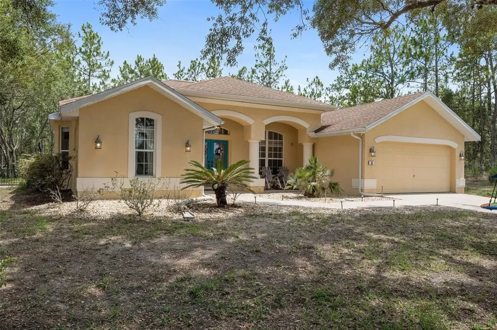 69 Glenridge Boulevard Homosassa FL 34446