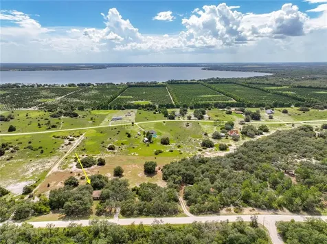 2352 Sand Pine Trail Frostproof FL 33843