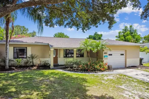 5390 26th Avenue N St Petersburg FL 33710