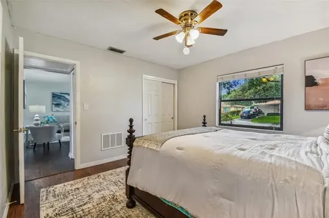 5390 26th Avenue N St Petersburg FL 33710