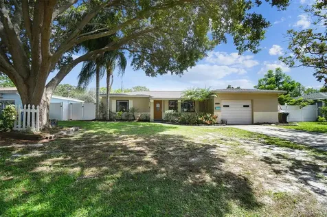 5390 26th Avenue N St Petersburg FL 33710