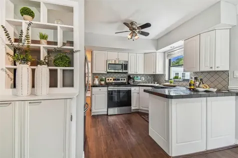 5390 26th Avenue N St Petersburg FL 33710