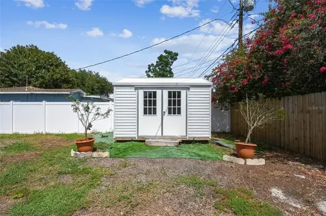 5390 26th Avenue N St Petersburg FL 33710