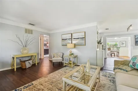 5390 26th Avenue N St Petersburg FL 33710
