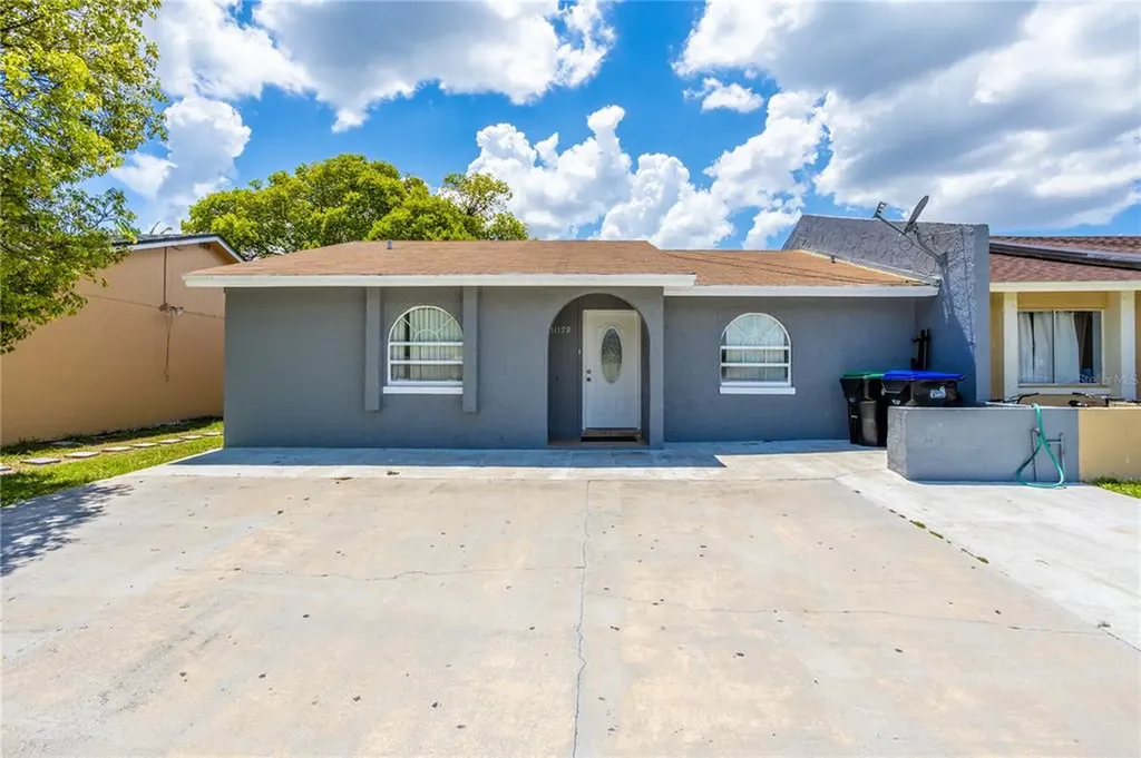 11128 Heathcliff Street Orlando FL 32837