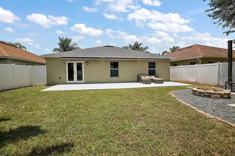 5012 Ballark Street Mount Dora FL 32757