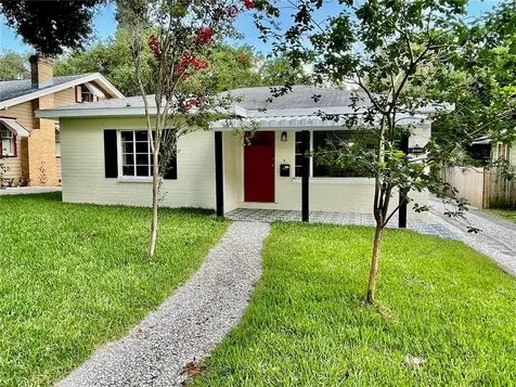 1023 E Henry Avenue Tampa FL 33604