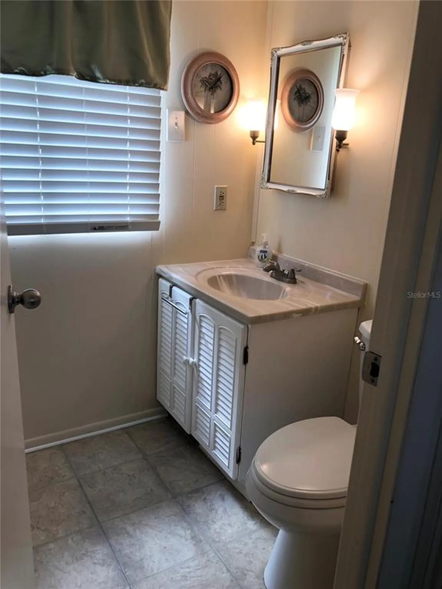 4903 2nd B Street E Bradenton FL 34203