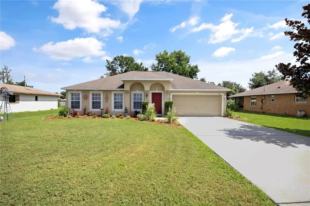 942 Vercelli Street Deltona FL 32725