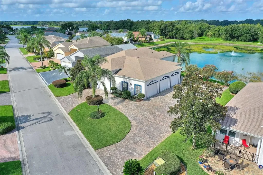 348 Cruisers Drive Polk City FL 33868