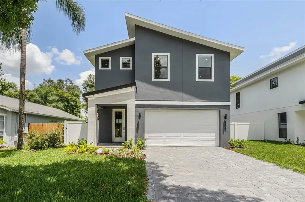 2325 S Brown Avenue Orlando FL 32806