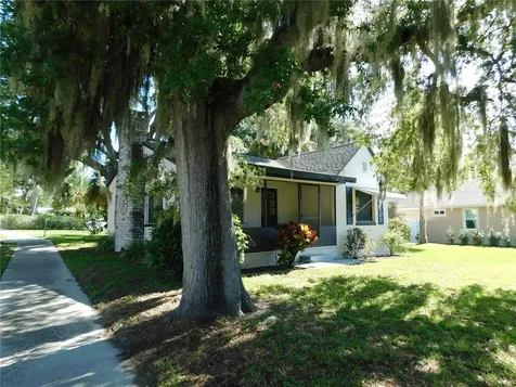 1129 4th Street S Safety Harbor FL 34695