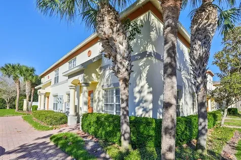 3852 Island Way St Petersburg FL 33705